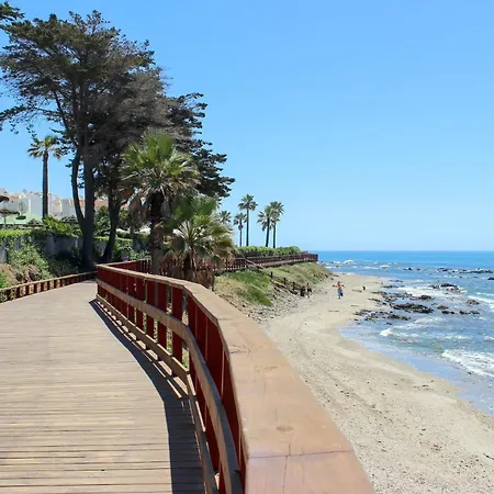 Two Bedroom Penthouse In Miraflores With Sea Views